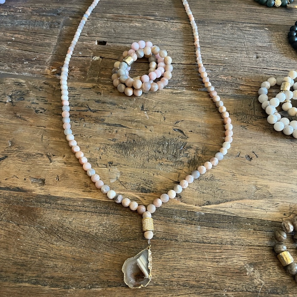 Beaded Necklace with natural stone